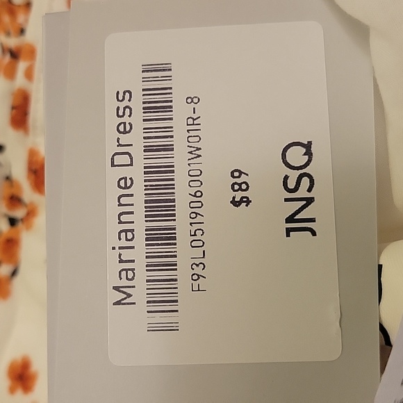 019 JNSQ Marianne Dress - Picture 15 of 15